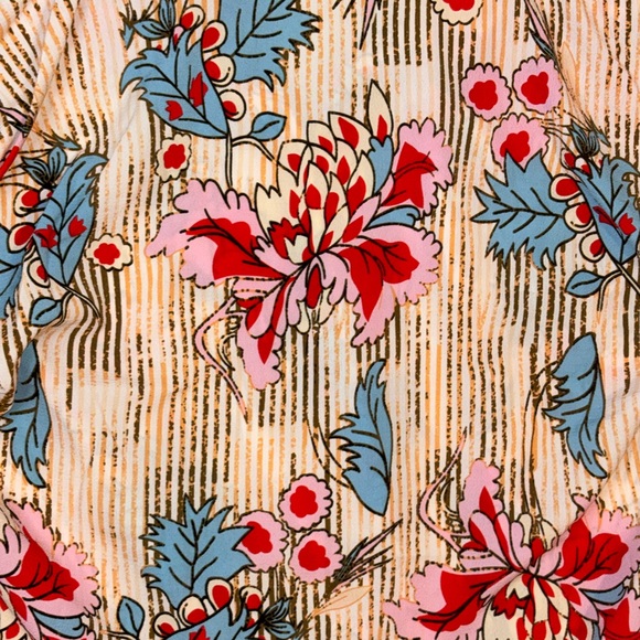 Cupshe floral striped button down tunic blouse used for swimsuit cover-up Size S - Picture 5 of 7